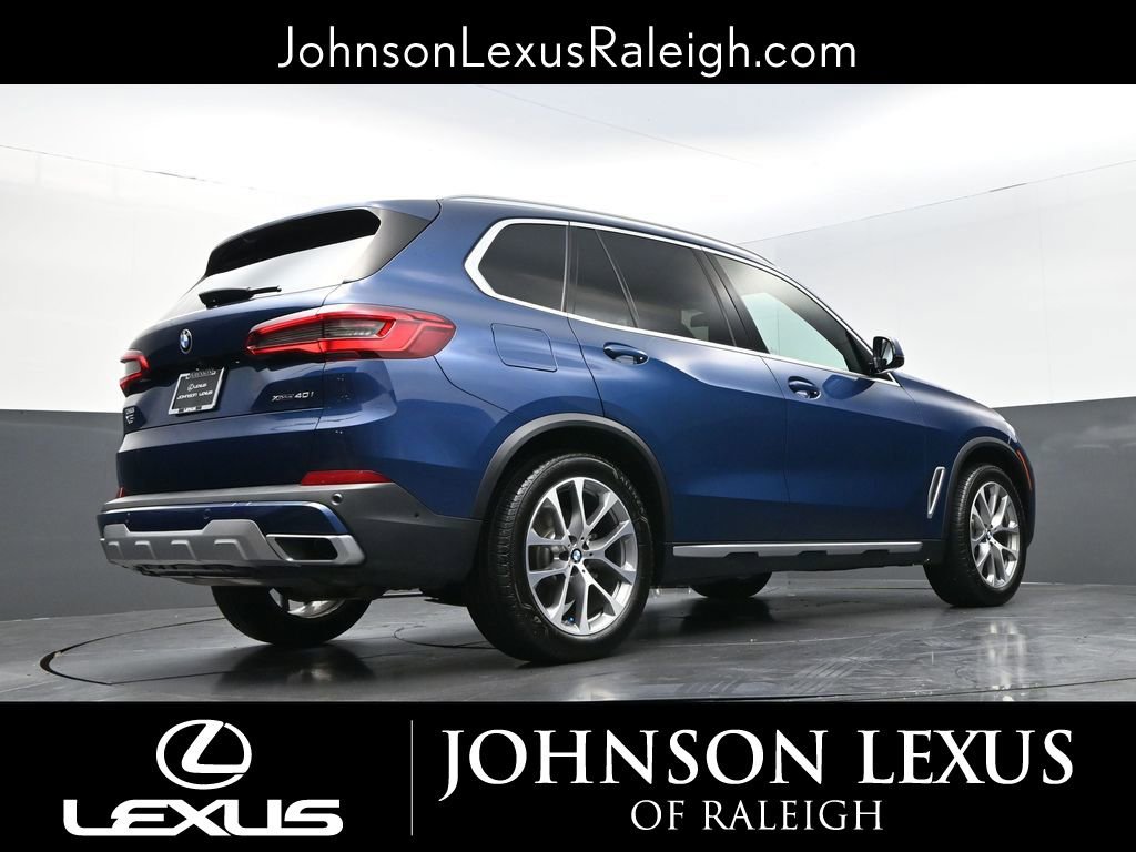 Used 2019 BMW X5 xDrive40i w/ Convenience Package AWD/4WD image 10
