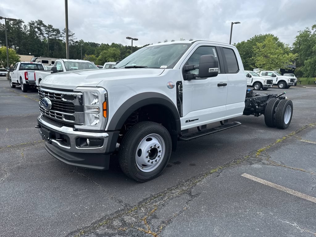 New 2026 Ford F550 2WD Supercab Super Duty image 3