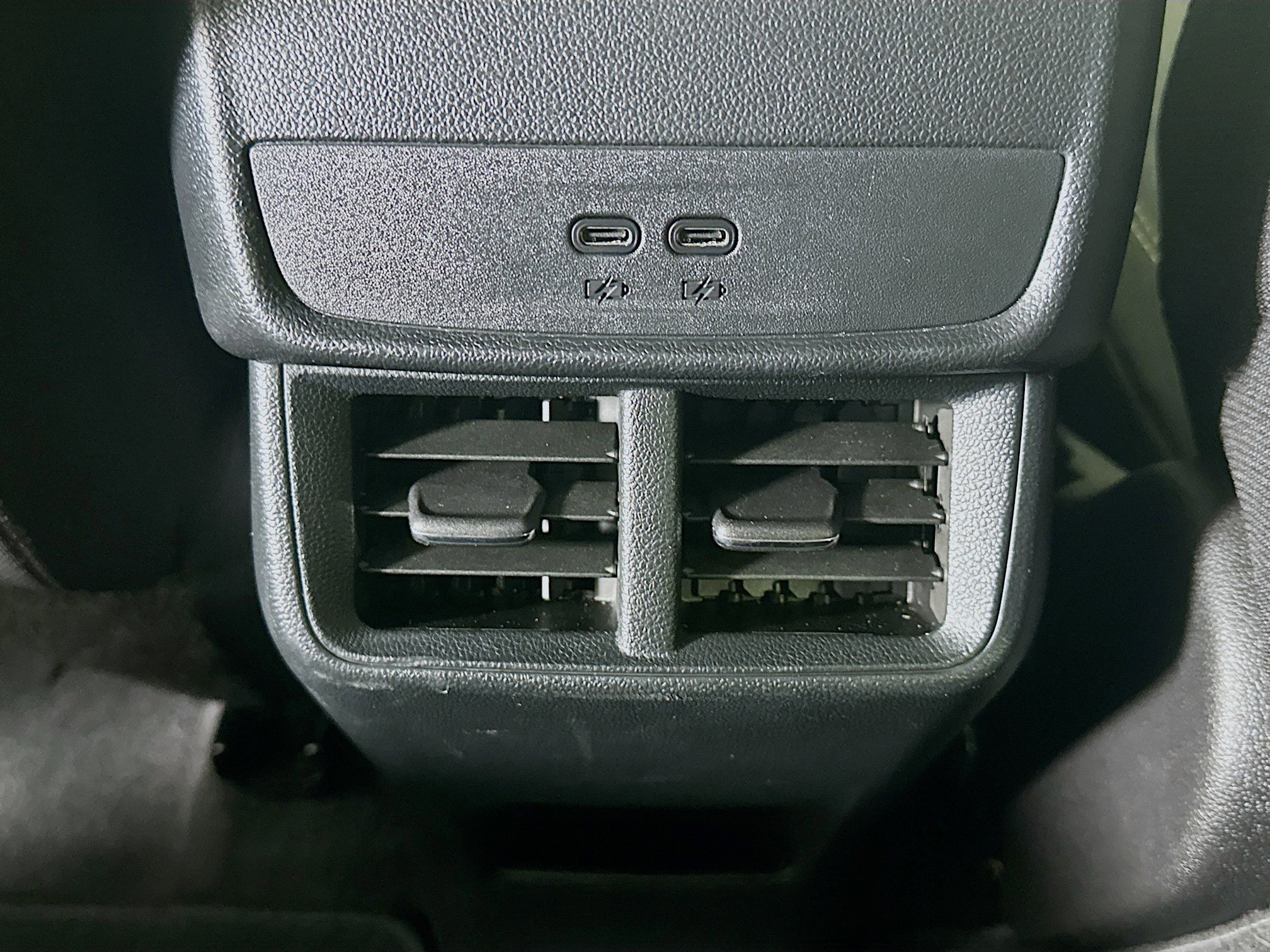 Used 2025 GMC Terrain Elevation image 28