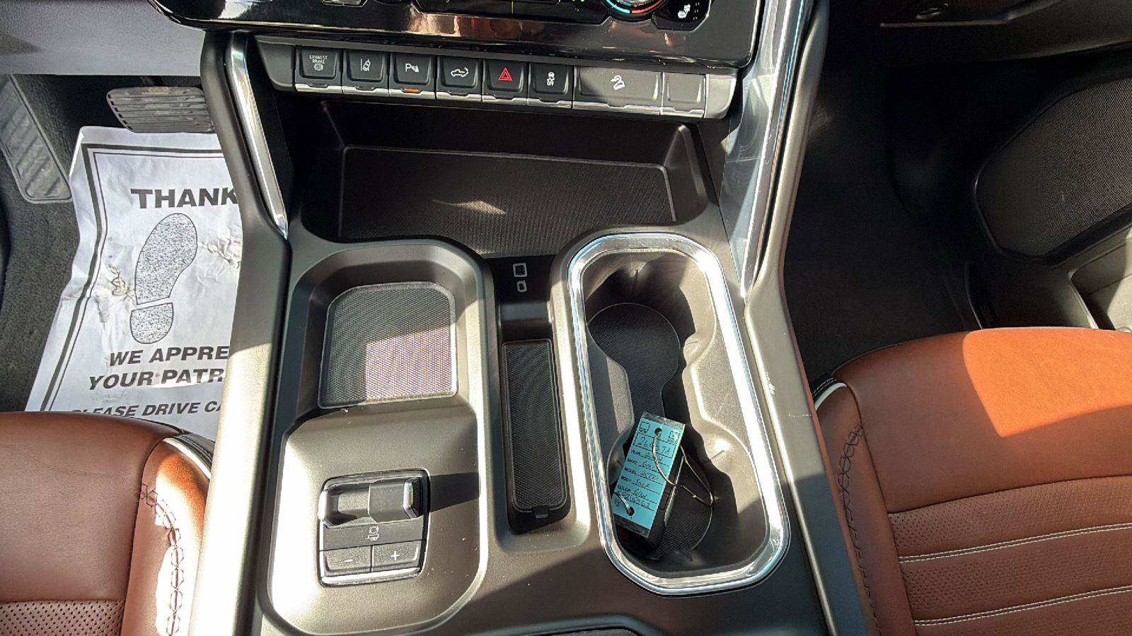 Used 2024 GMC Sierra 2500 Denali Ultimate w/ Snow Plow Prep/Camper Package image 13