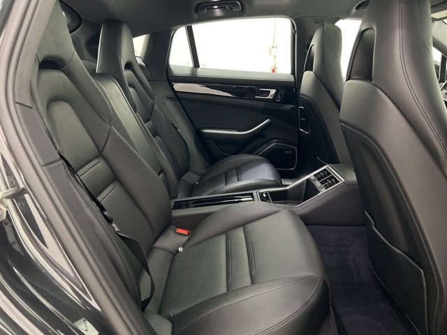 Used 2019 Porsche Panamera image 47