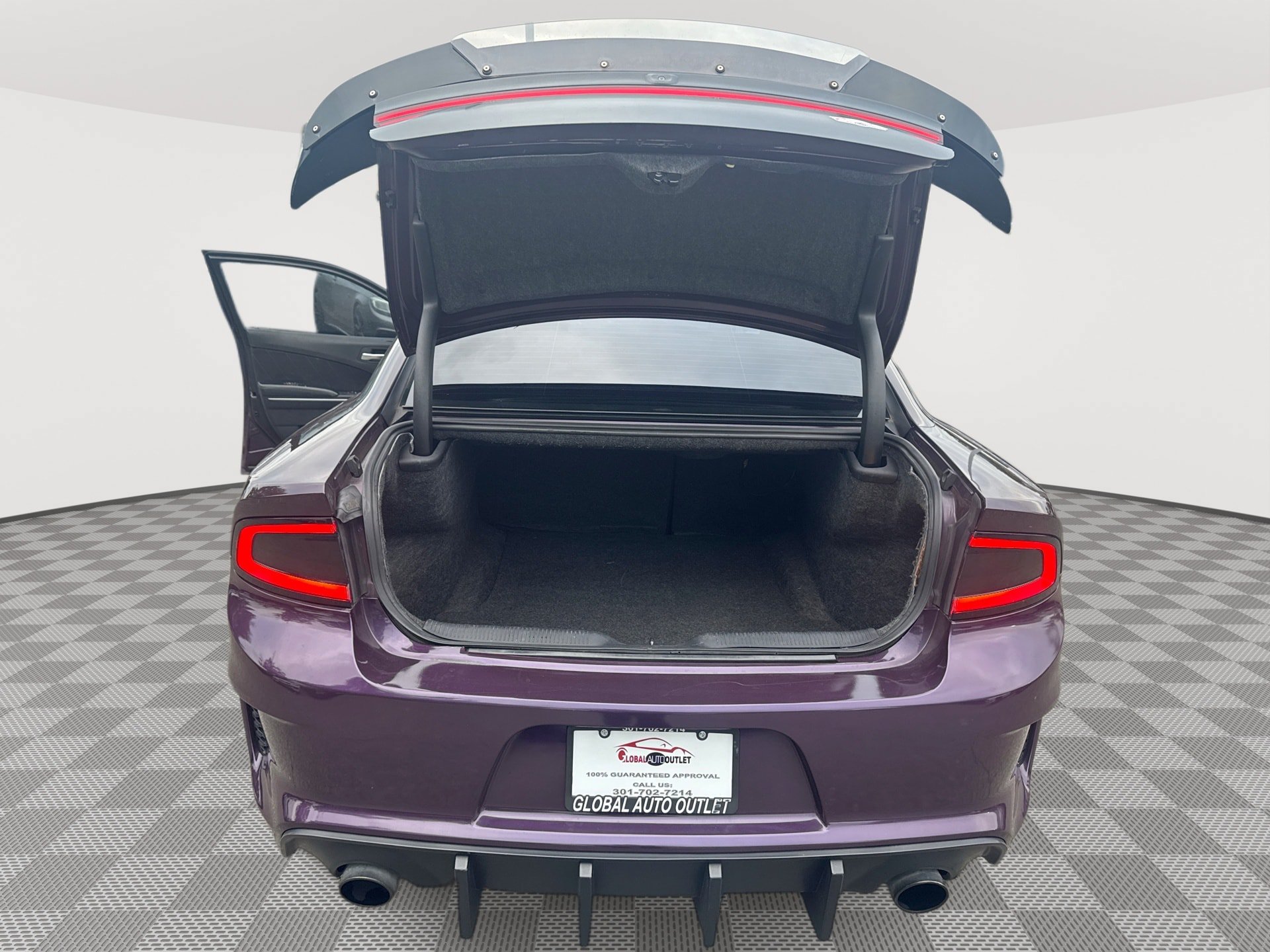 Used 2020 Dodge Charger Scat Pack RWD image 21