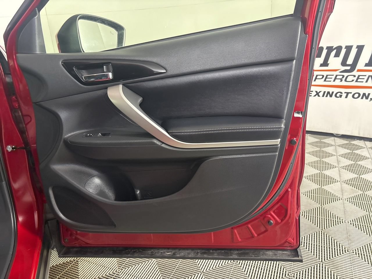 Used 2025 Mitsubishi Eclipse Cross SE AWD/4WD image 25