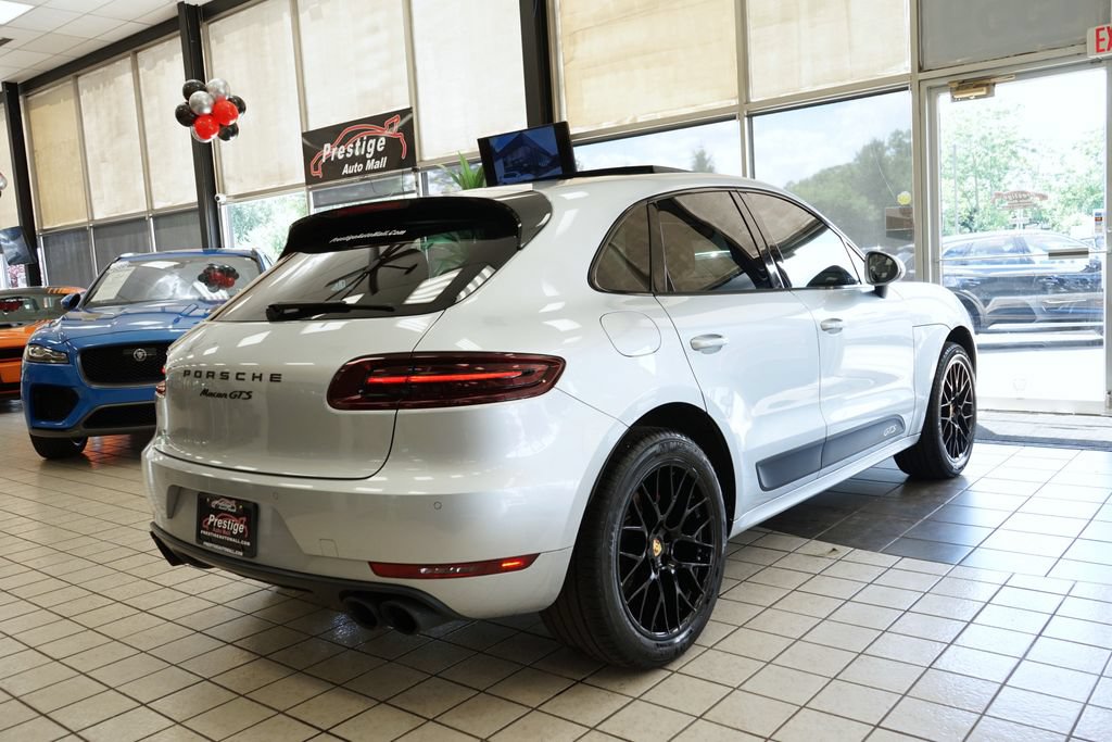 Used 2018 Porsche Macan GTS w/ Premium Package Plus AWD/4WD image 18