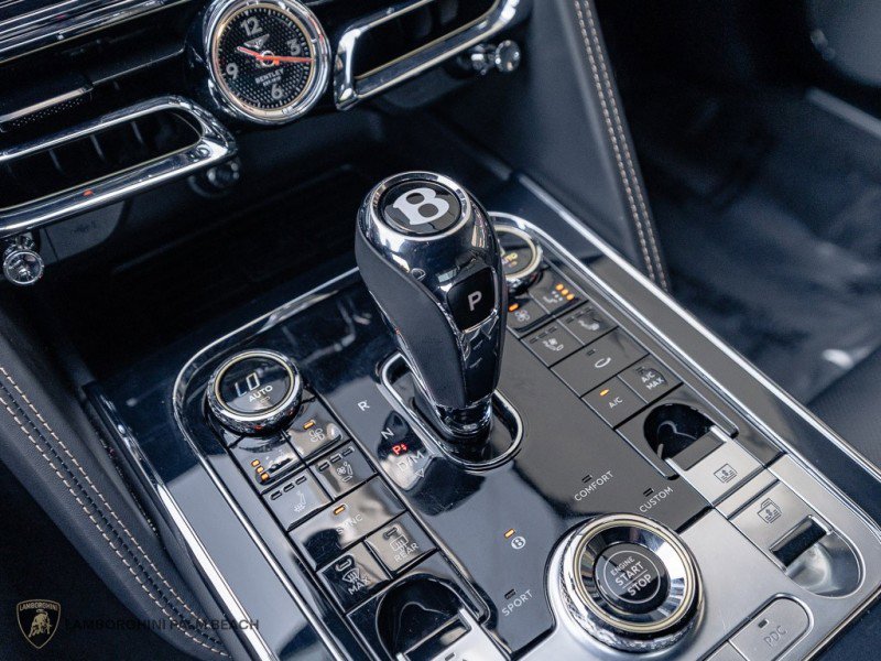 Used 2024 Bentley Flying Spur S V8 AWD/4WD image 17