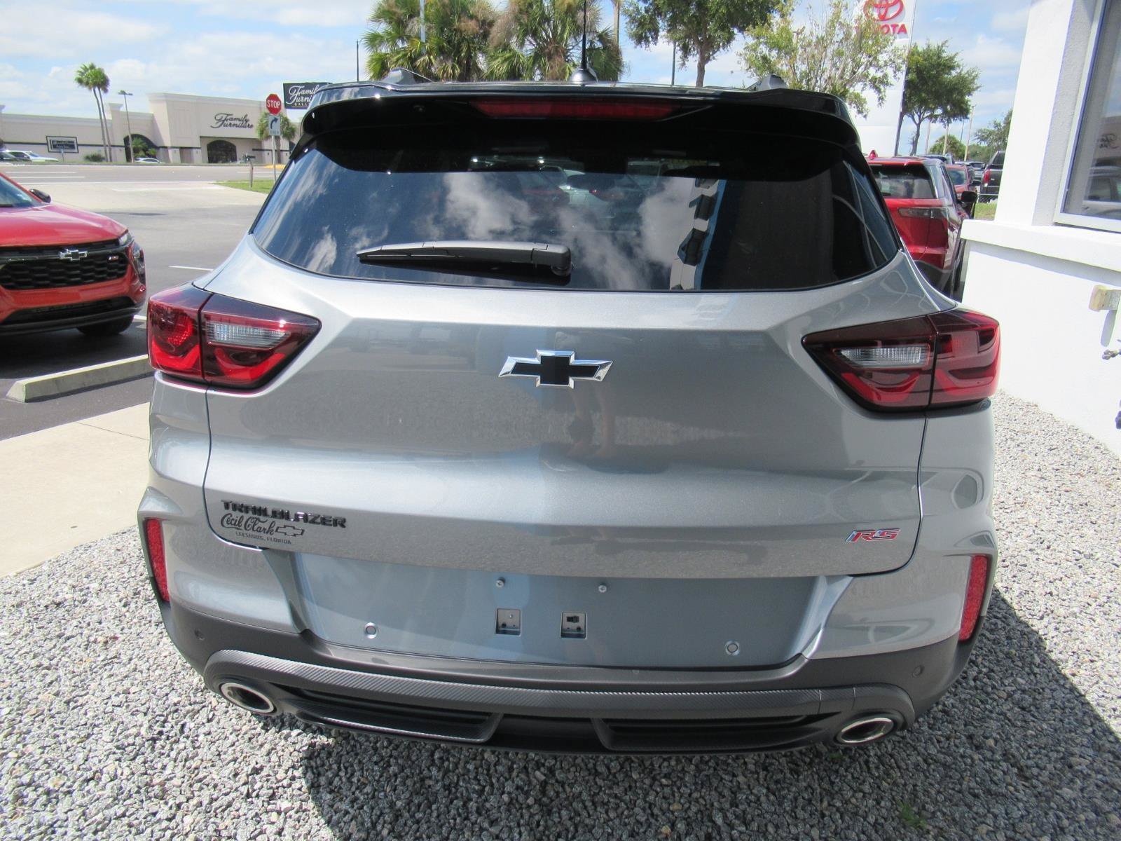 New 2026 Chevrolet TrailBlazer RS w/ Driver Confidence Package FWD image 5