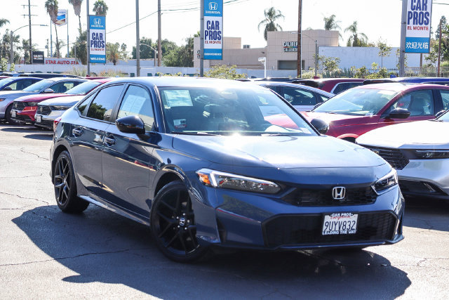 Used 2025 Honda Civic Sport image 1