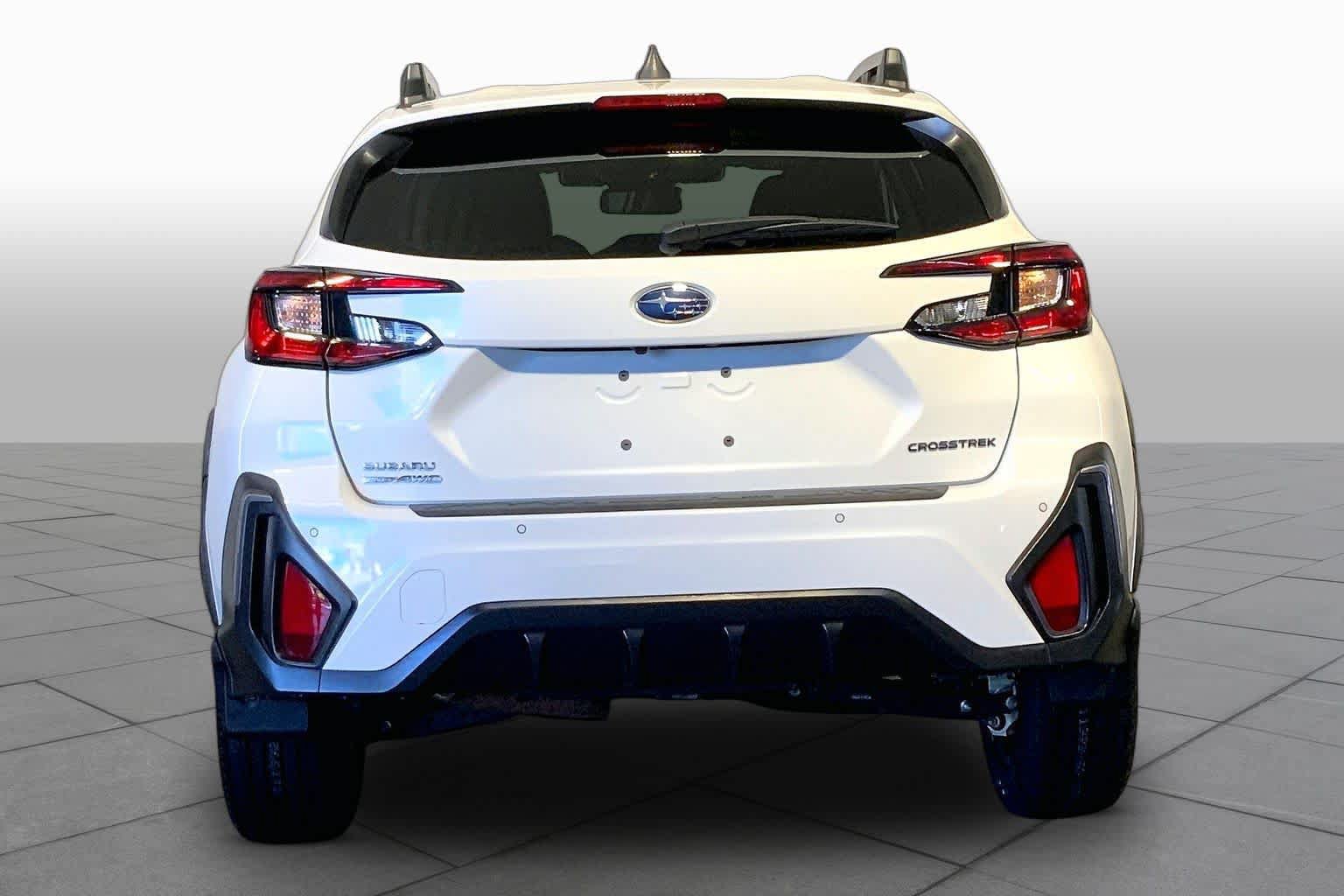Used 2024 Subaru Crosstrek 2.5i Limited AWD/4WD image 5