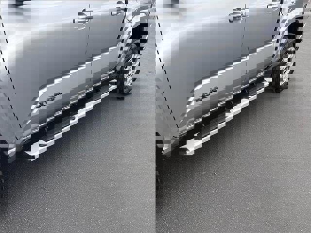 Used 2025 Toyota Tacoma SR5 image 11