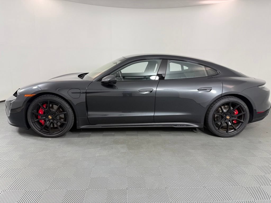 Certified 2023 Porsche Taycan GTS AWD/4WD image 2
