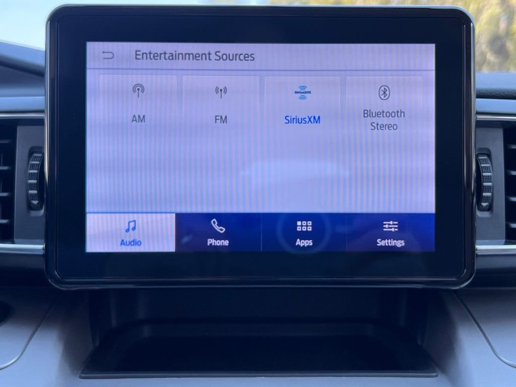 Used 2020 Ford Explorer XLT w/ Equipment Group 202A image 35