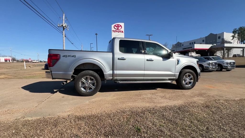 Used 2025 Ford F150 XLT w/ Equipment Group 301A Standard image 8