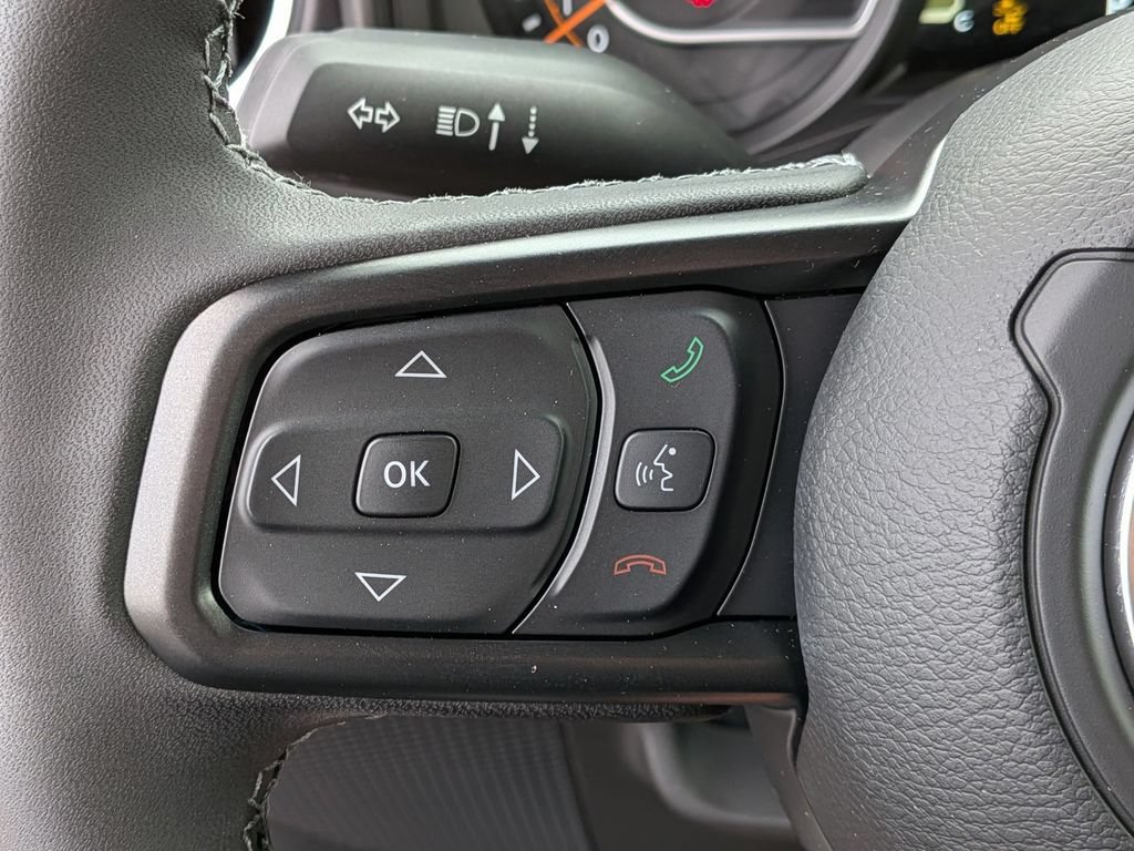 New 2026 Jeep Gladiator Sport AWD/4WD image 15