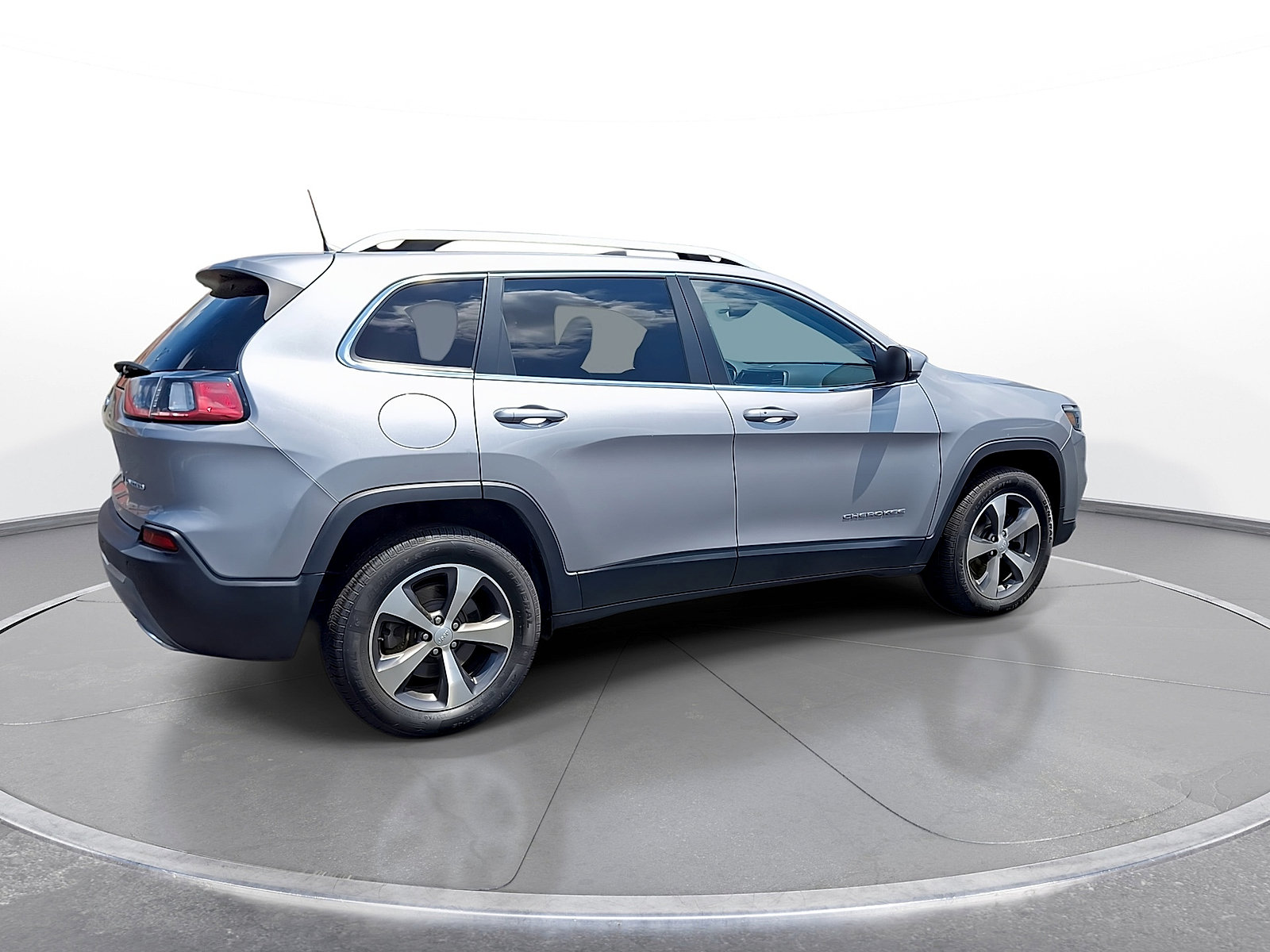 Used 2020 Jeep Cherokee Limited AWD/4WD image 8