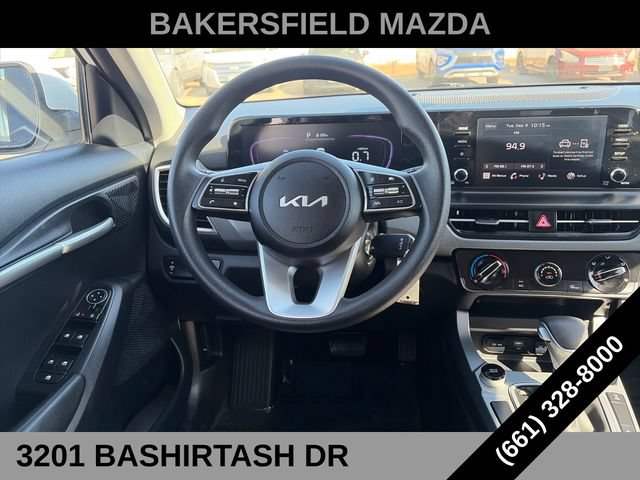 Used 2026 Kia Seltos LX AWD/4WD image 13