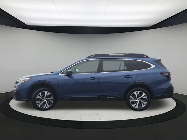 Used 2022 Subaru Outback Limited XT image 4