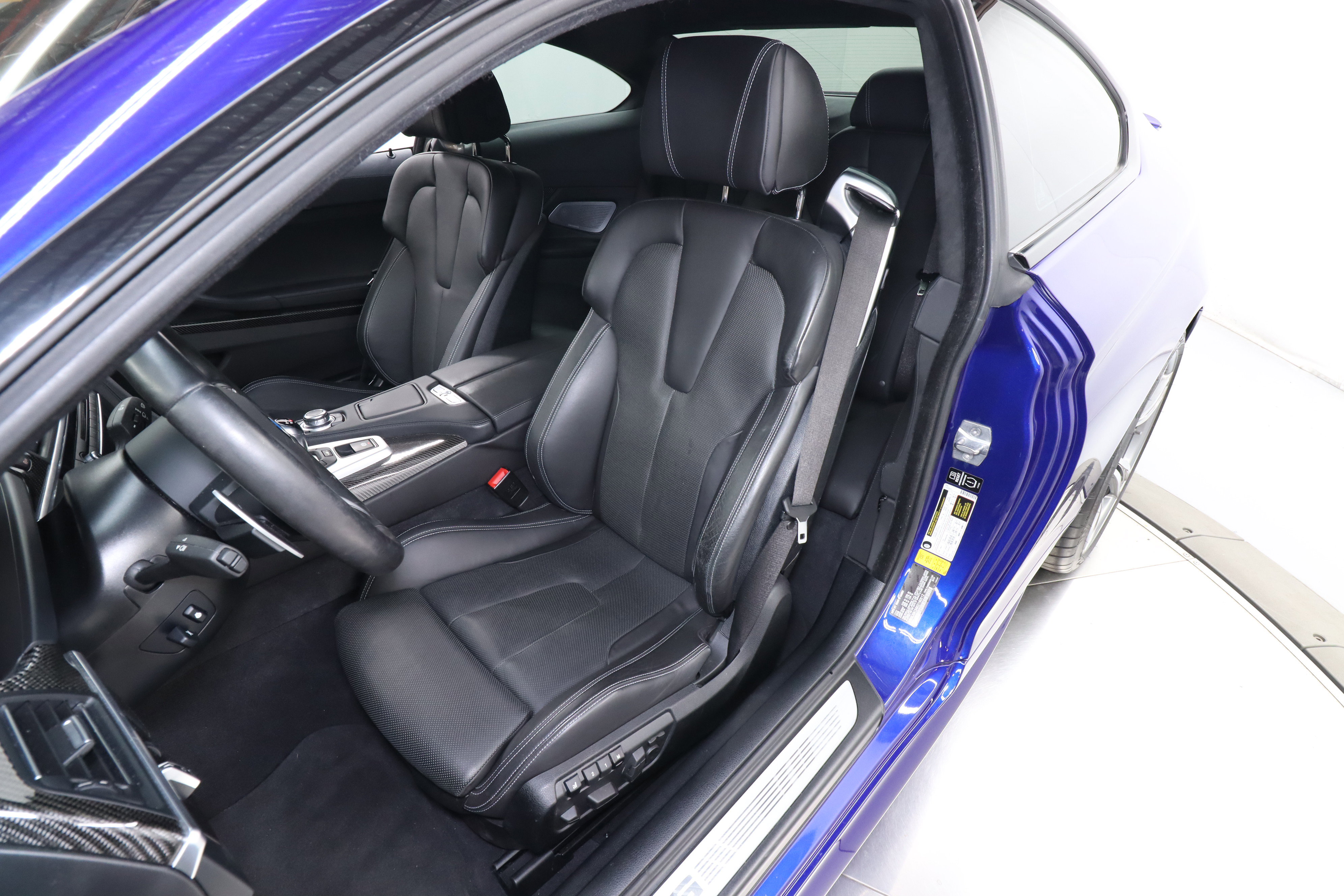 Used 2014 BMW M6 image 21