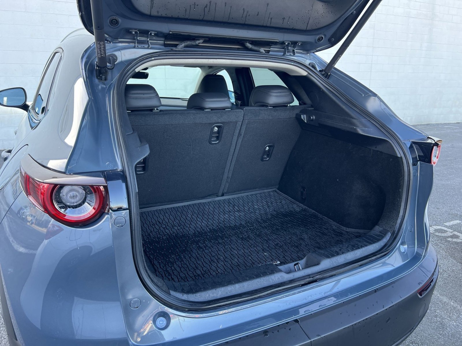 Used 2021 MAZDA CX-30 2.5 Turbo w/ Premium Plus Pkg image 26