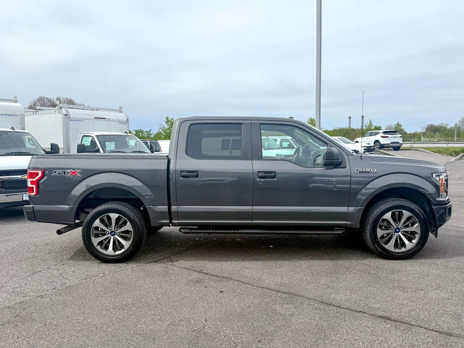 Used 2019 Ford F150 XL w/ Equipment Group 101A Mid AWD/4WD image 9