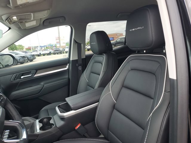 New 2026 GMC Terrain Denali AWD/4WD image 5