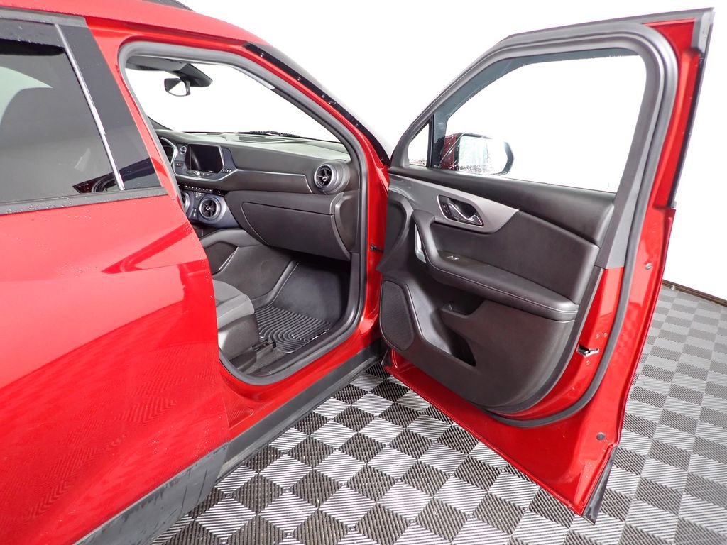 Used 2021 Chevrolet Blazer LT image 33