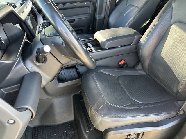 Used 2023 Land Rover Defender 110 X-Dynamic SE AWD/4WD image 21