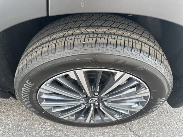 New 2026 Nissan Pathfinder Platinum w/ Cargo Package image 10