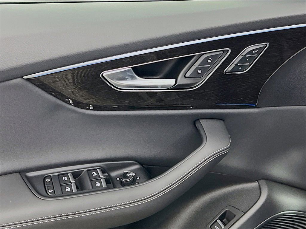 New 2026 Audi Q8 Premium Plus image 19