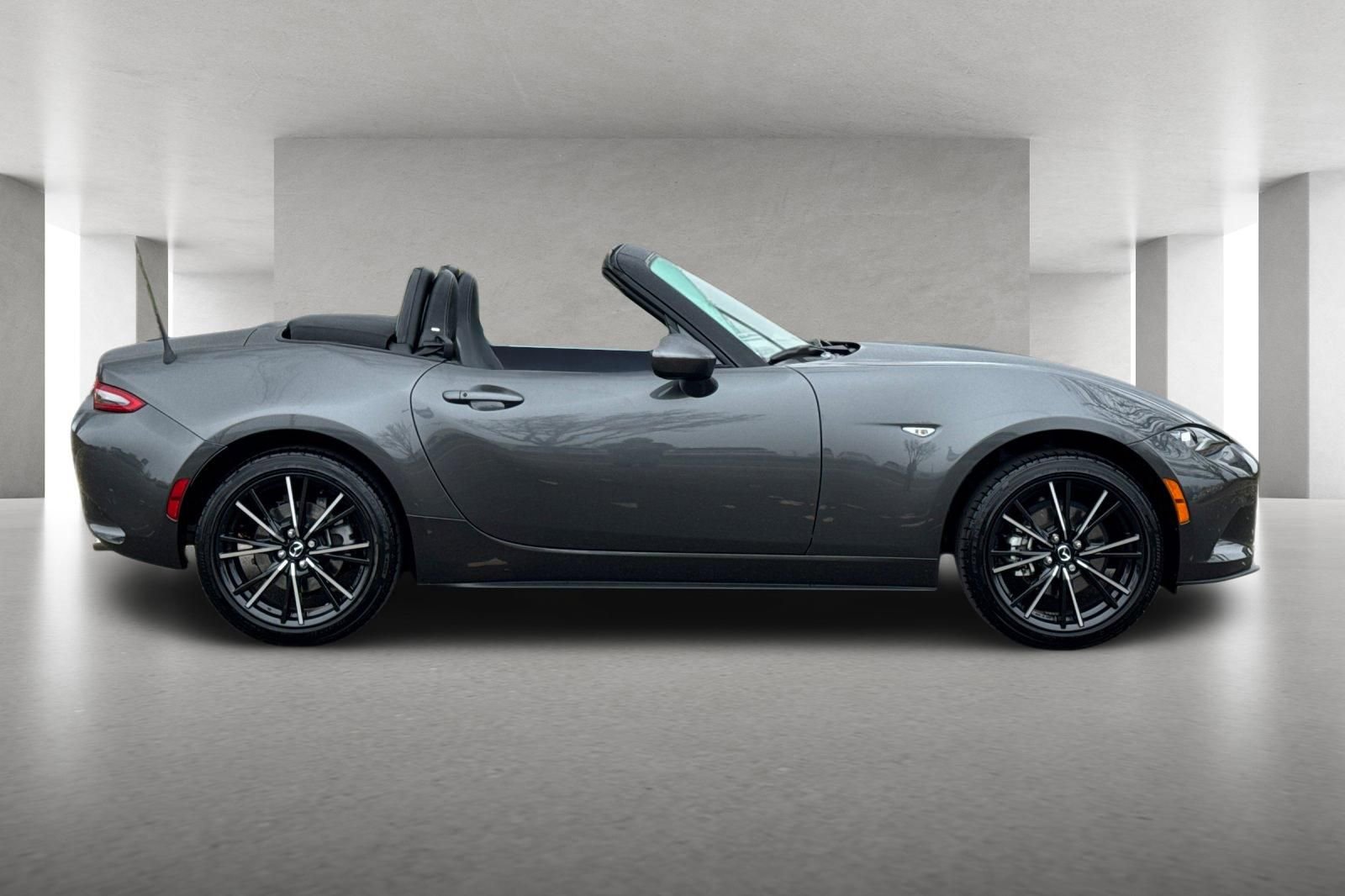 Certified 2025 MAZDA MX-5 Miata Grand Touring w/ Weather Package image 3