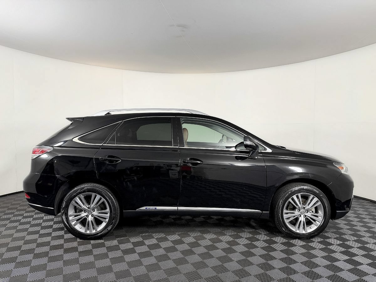 Used 2015 Lexus RX 450h AWD image 7