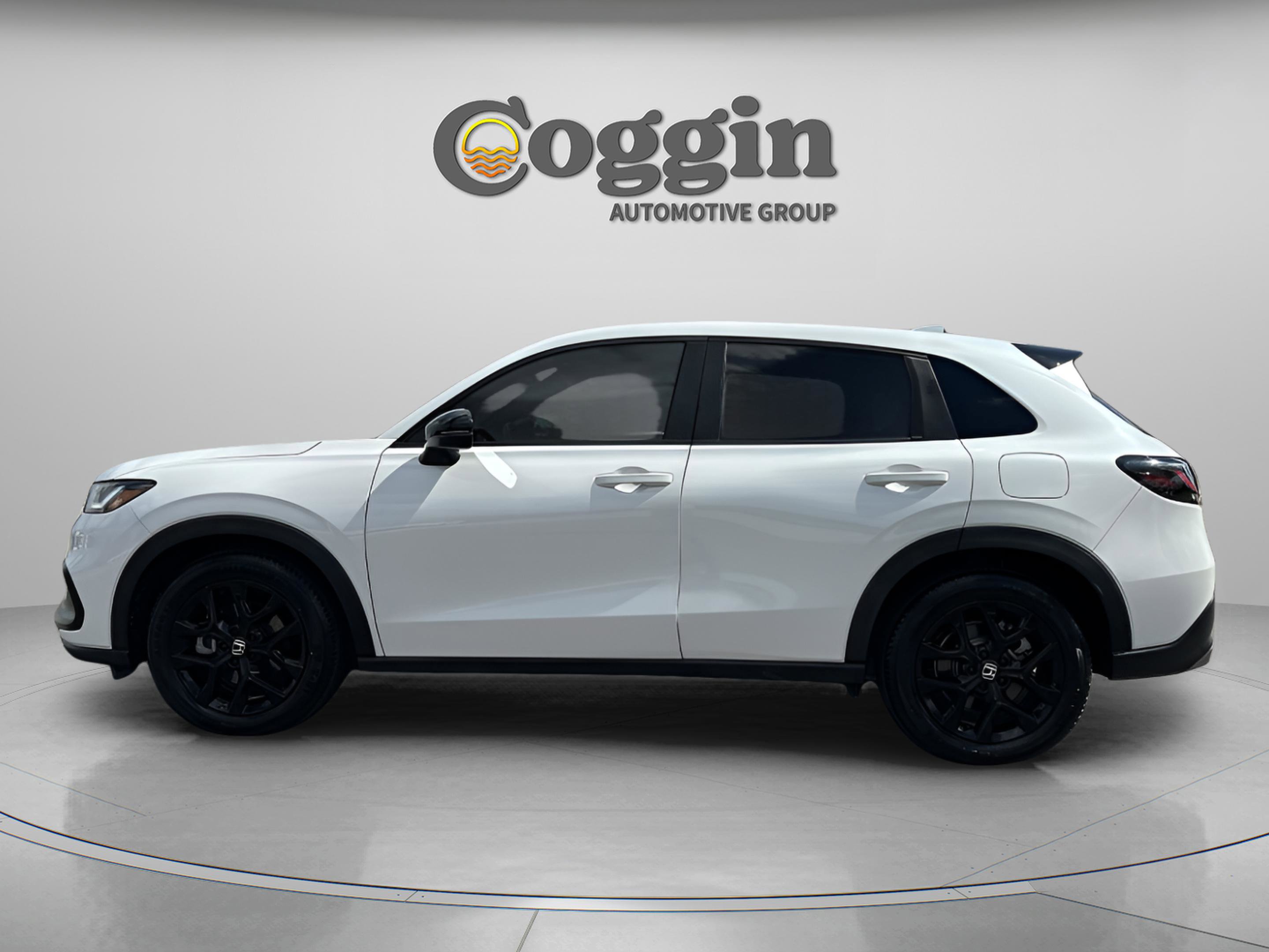 Certified 2023 Honda HR-V Sport image 4