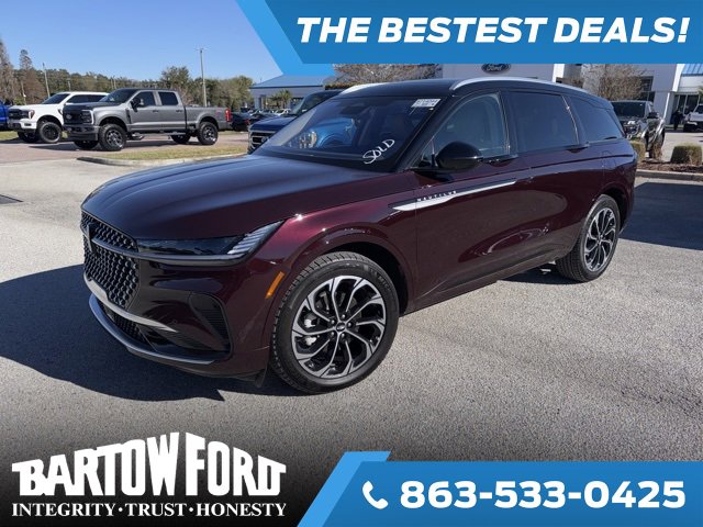 Used 2025 Lincoln Nautilus Reserve video 1