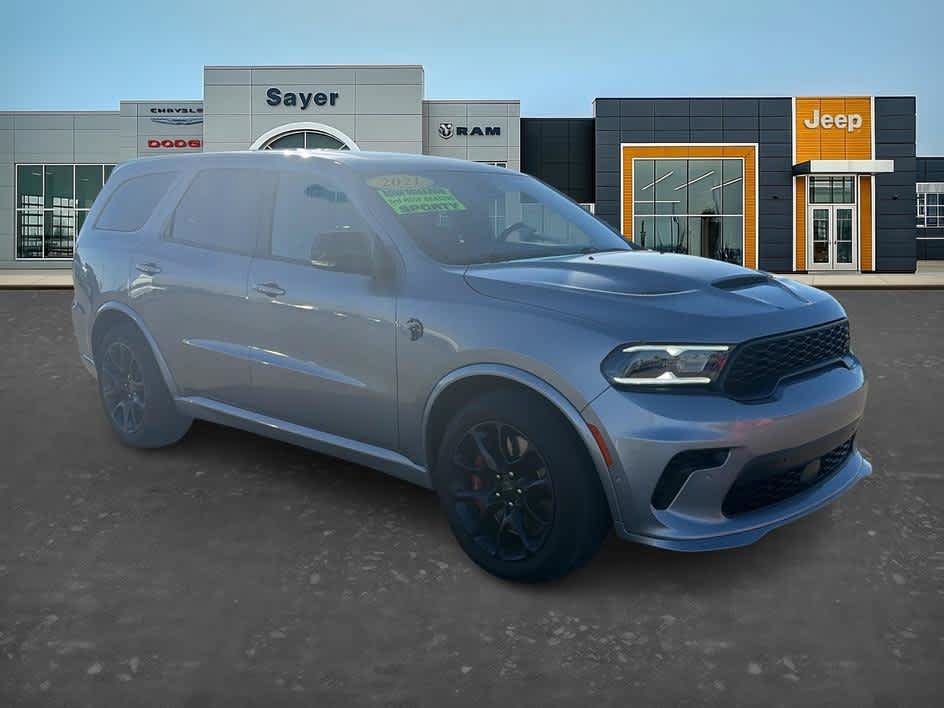 Used 2021 Dodge Durango SRT Hellcat w/ Premium Interior Group AWD/4WD image 2