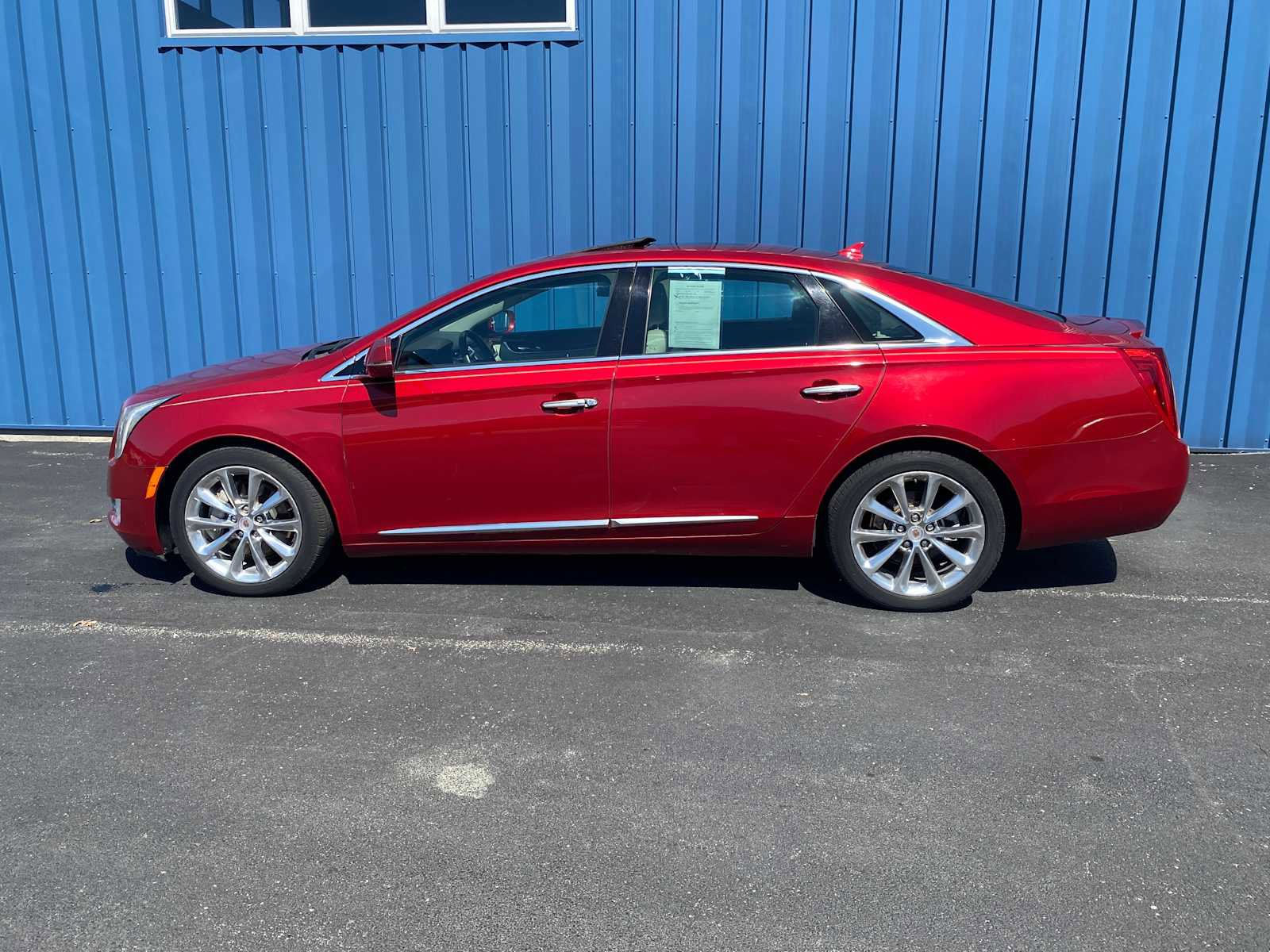 Used 2013 Cadillac XTS Luxury w/ Driver Awareness Package image 13