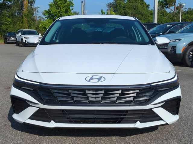New 2026 Hyundai Elantra SE FWD image 8