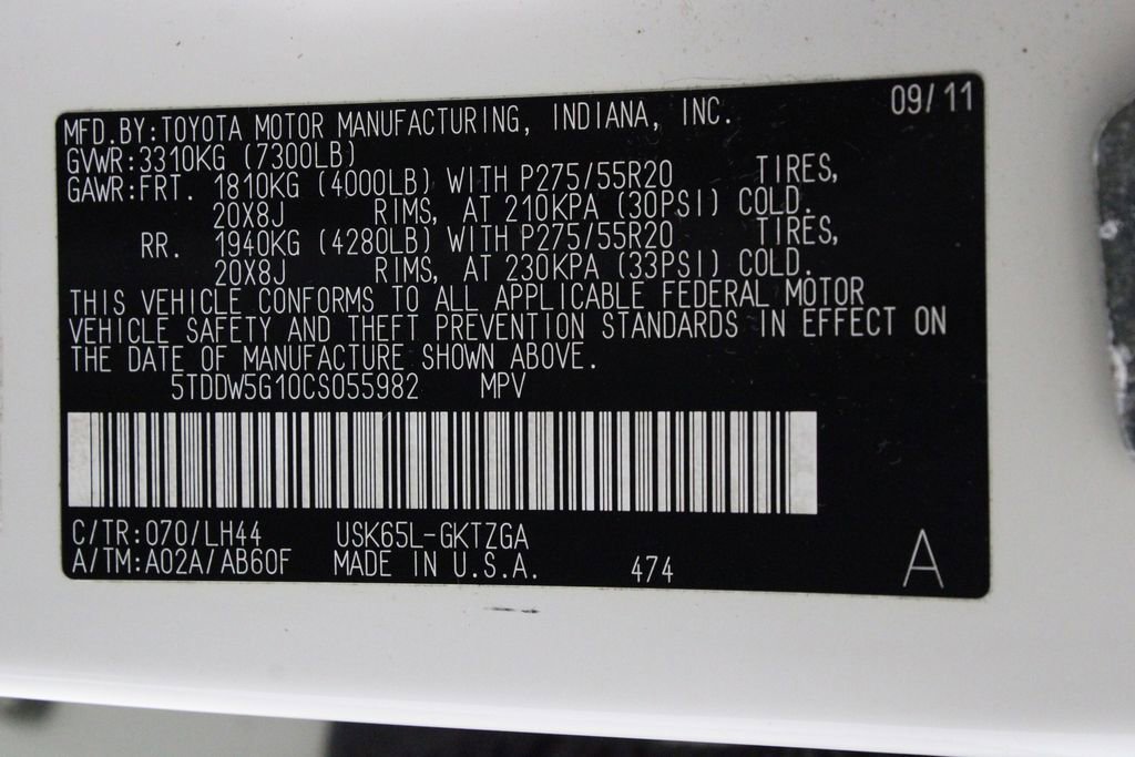 Used 2012 Toyota Sequoia Platinum image 24