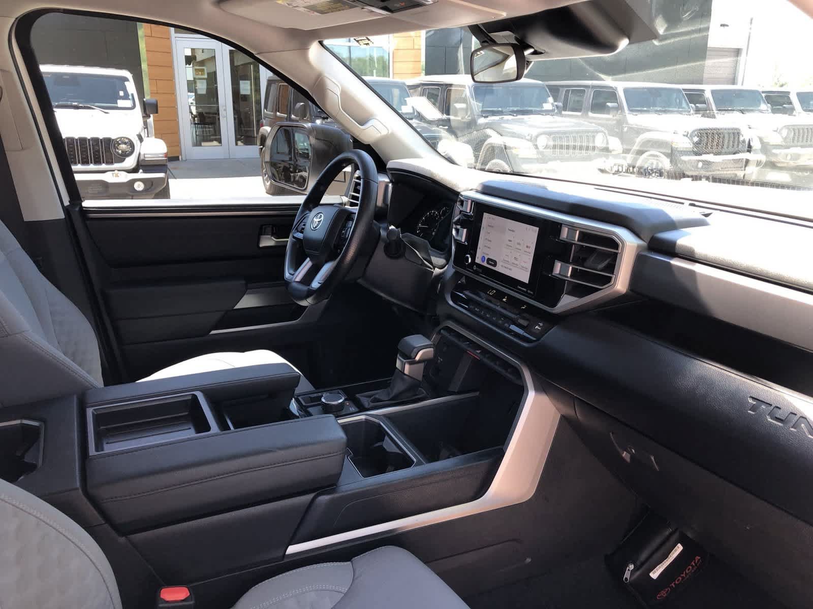 Used 2024 Toyota Tundra SR5 AWD/4WD image 36