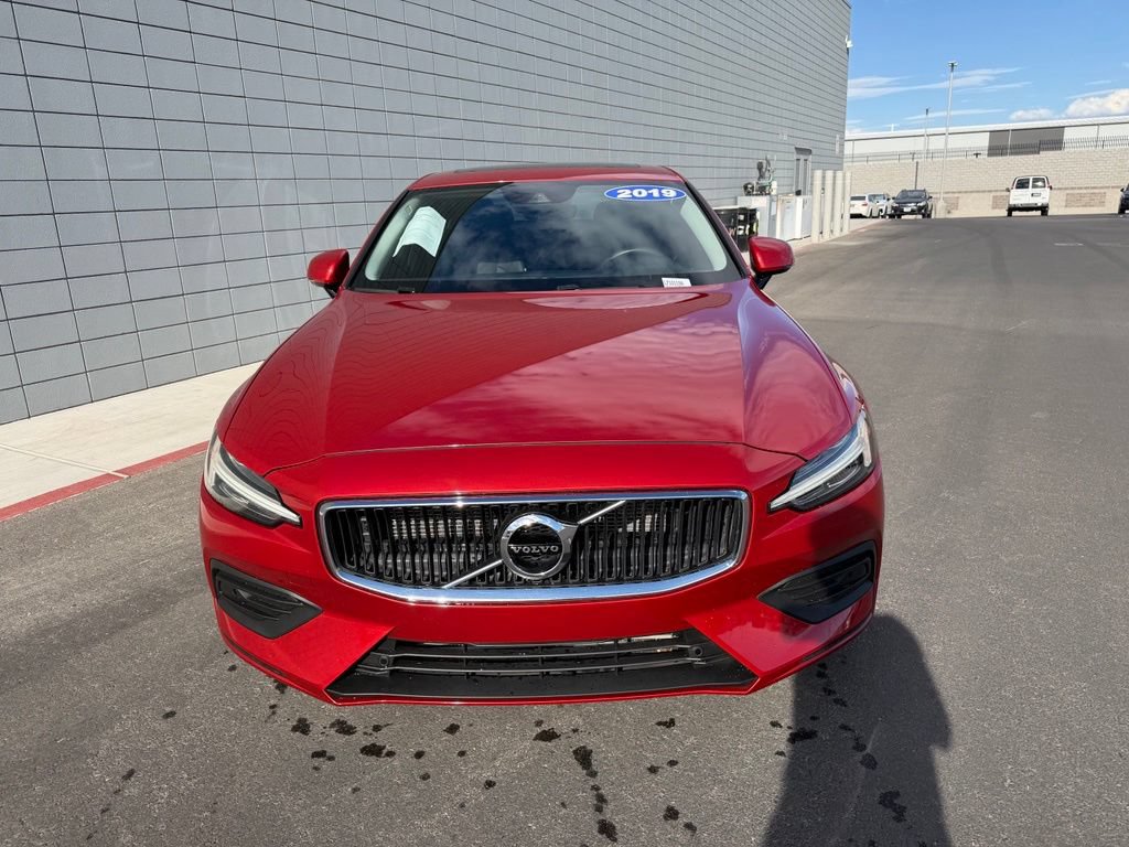Used 2019 Volvo S60 T5 Momentum FWD image 3
