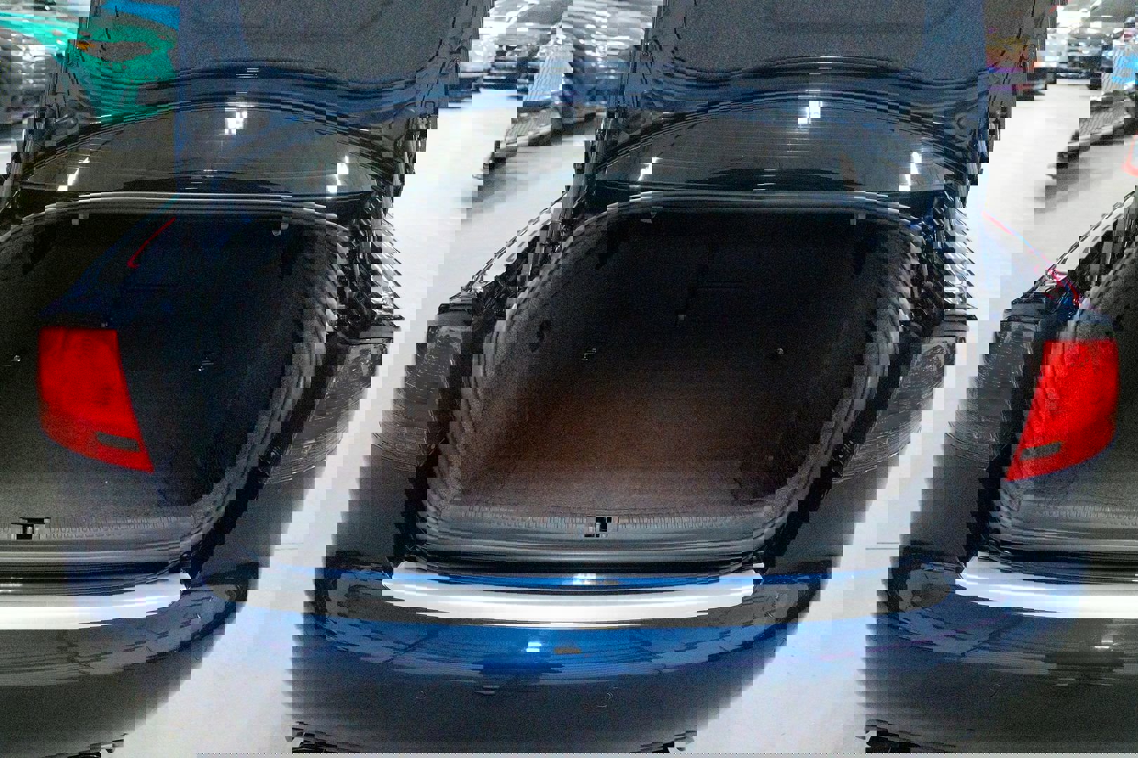 Used 2007 Audi RS 4 Sedan AWD/4WD image 24