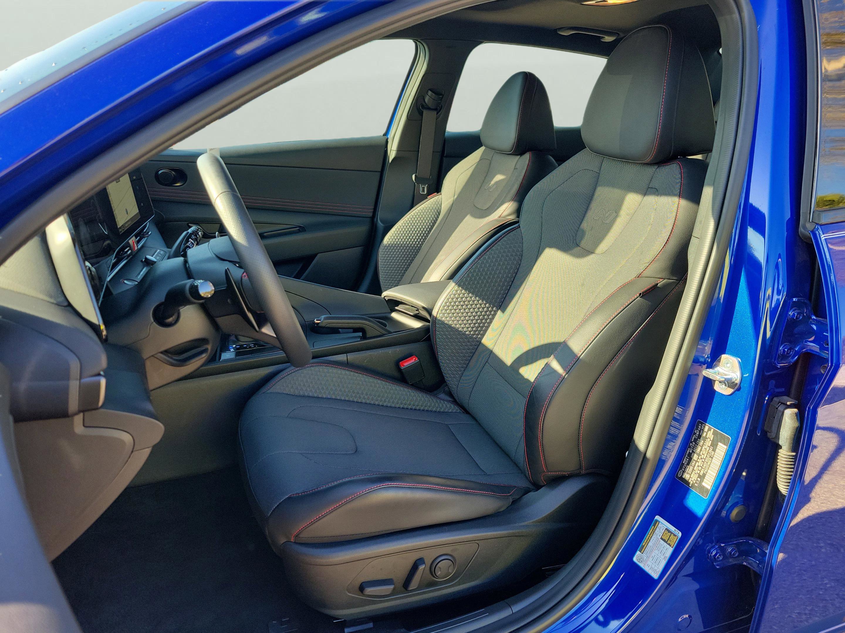 Certified 2025 Hyundai Elantra N Line image 15