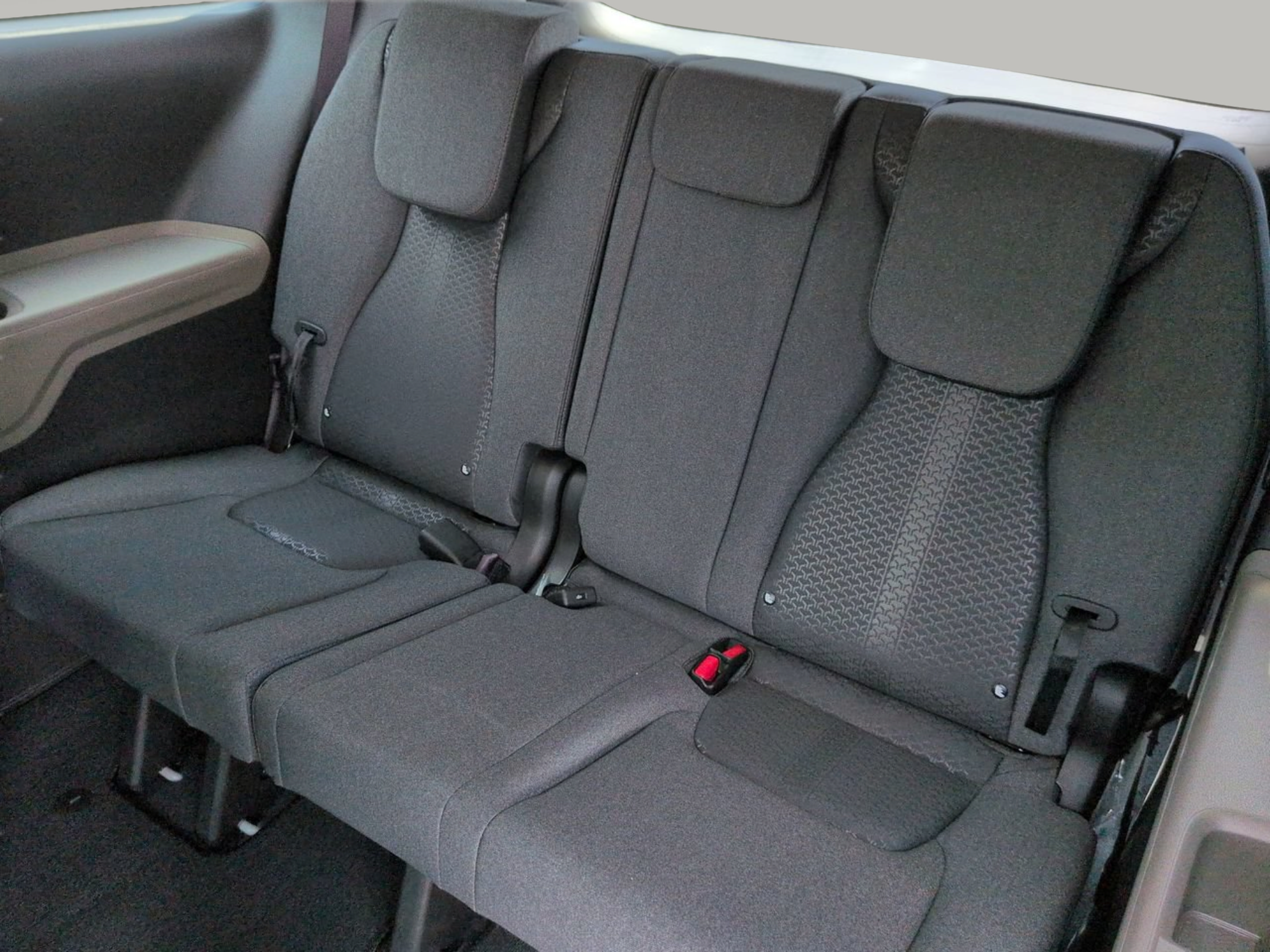 New 2027 Kia Carnival LX FWD image 17