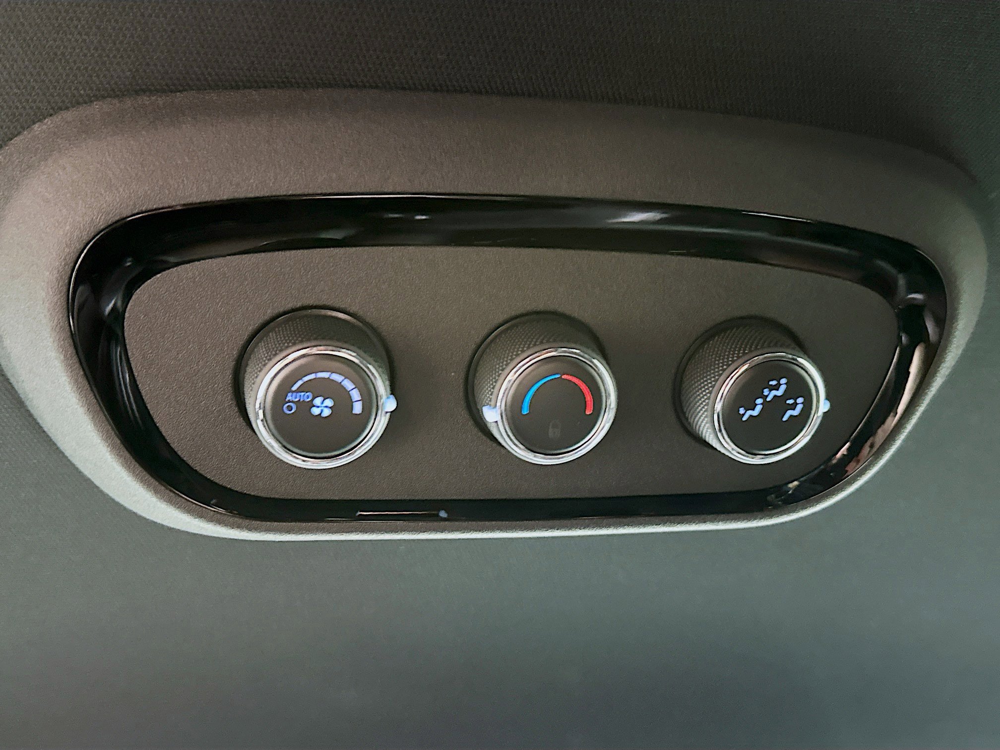 Used 2021 Dodge Durango GT image 24