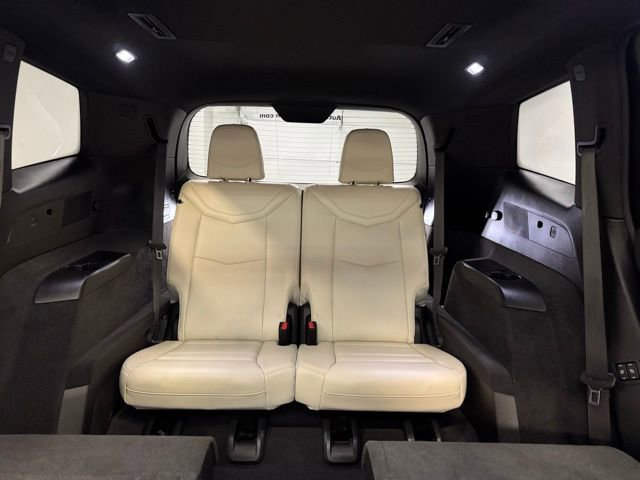 Used 2023 Cadillac XT6 Sport image 32