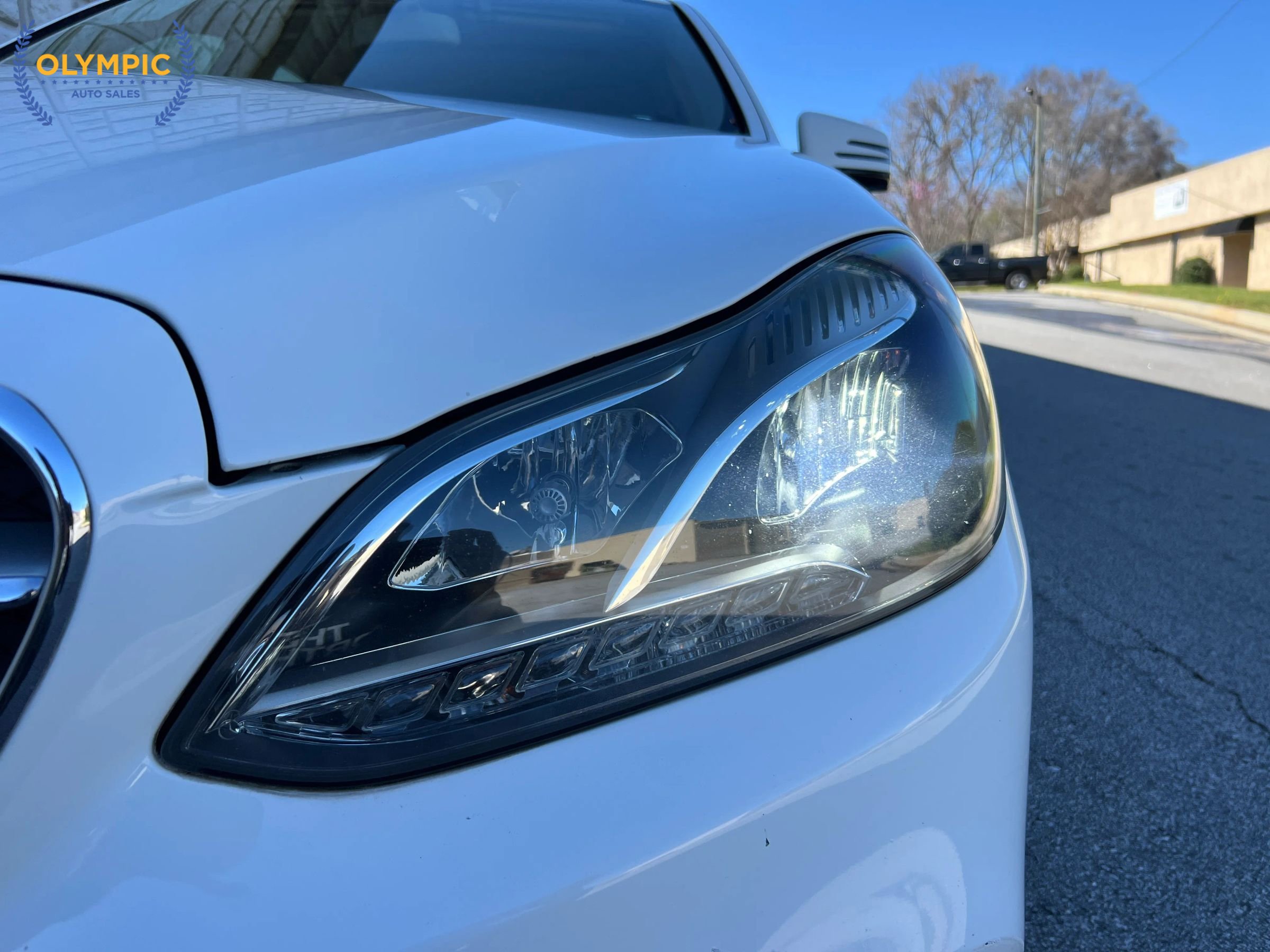 Used 2015 Mercedes-Benz E 350 4MATIC Sedan w/ Premium 1 Package image 14