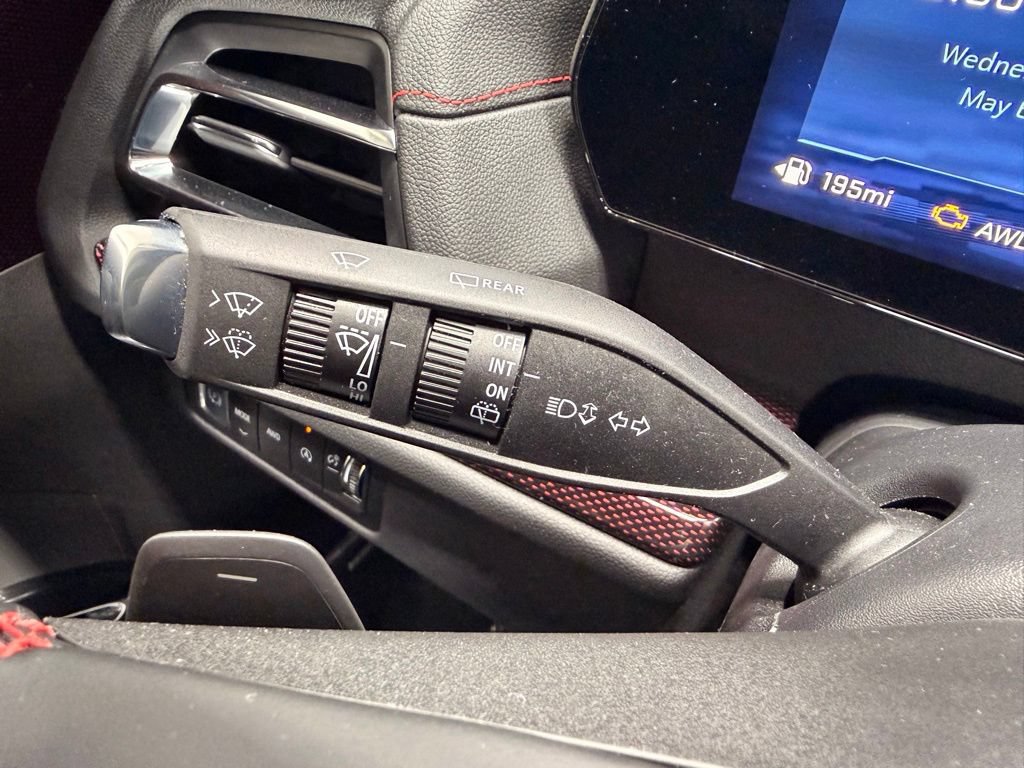 Used 2026 Chevrolet Traverse RS w/ LPO, Floor Liner Package AWD/4WD image 34