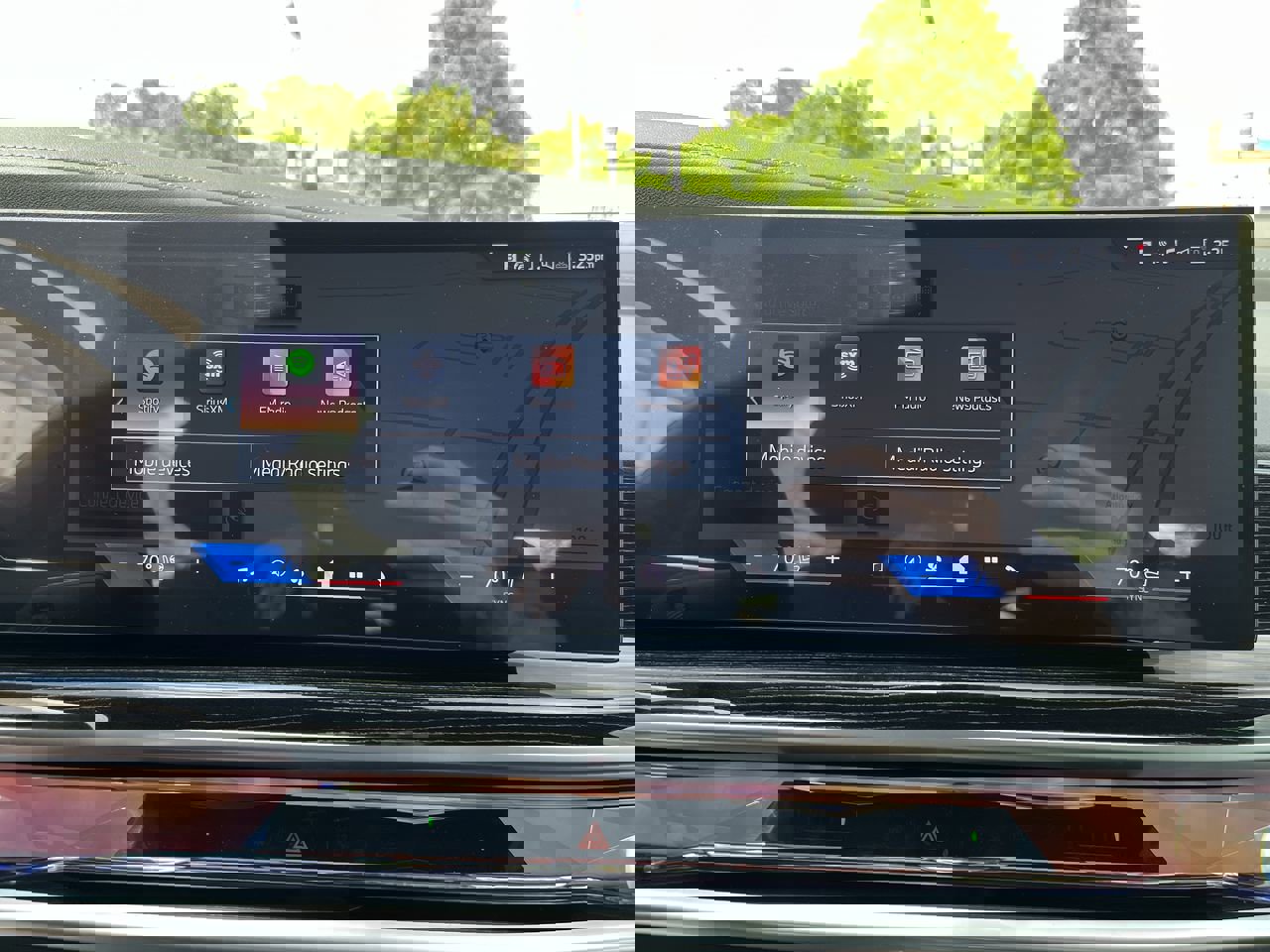 Used 2025 BMW i7 eDrive50 w/ M Sport Package image 24