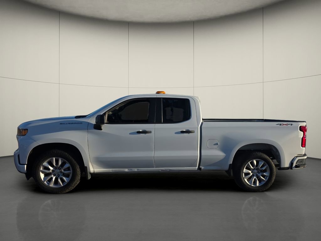 Used 2020 Chevrolet Silverado 1500 Custom w/ Custom Convenience Package image 5