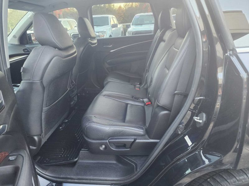Used 2017 Acura MDX w/ Technology Package AWD/4WD image 17