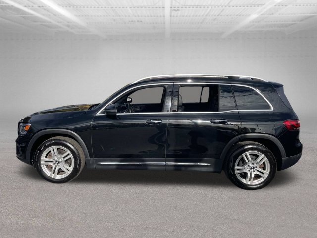Used 2020 Mercedes-Benz GLB 250 4MATIC w/ Premium Package image 13