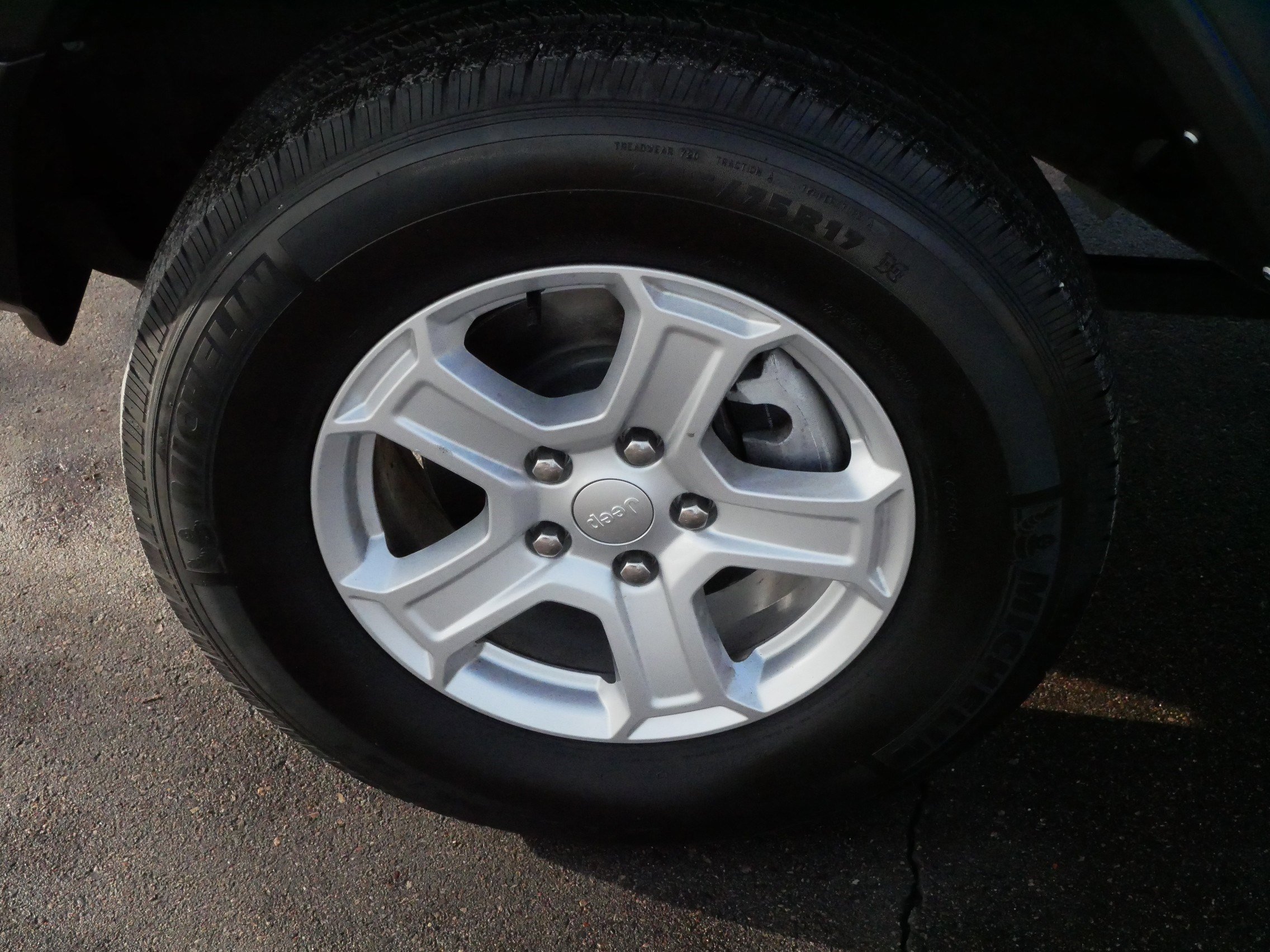 Used 2022 Jeep Wrangler Unlimited Sport image 16